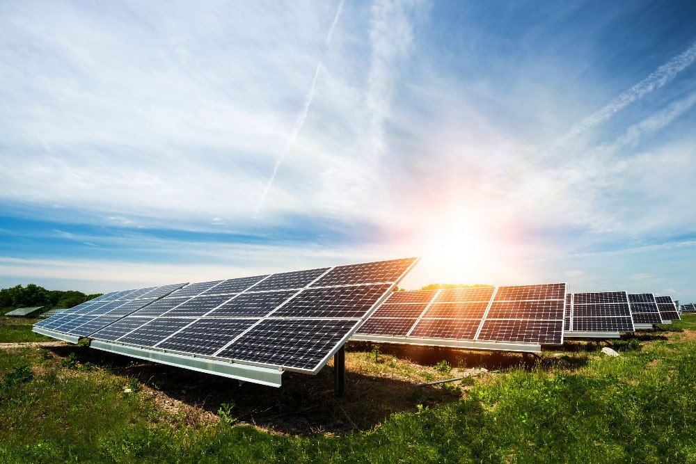 Extra Investering Meer rendement uit je zonnepanelen, zonder extra investering | Voka