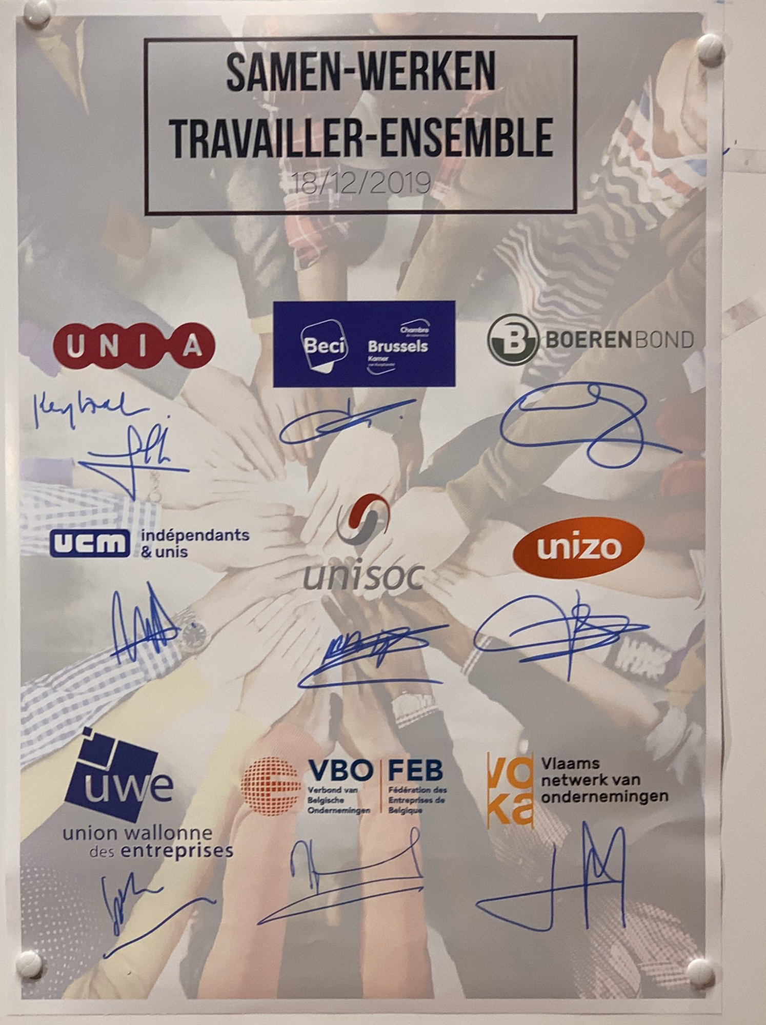 Samen-werken ondertekening