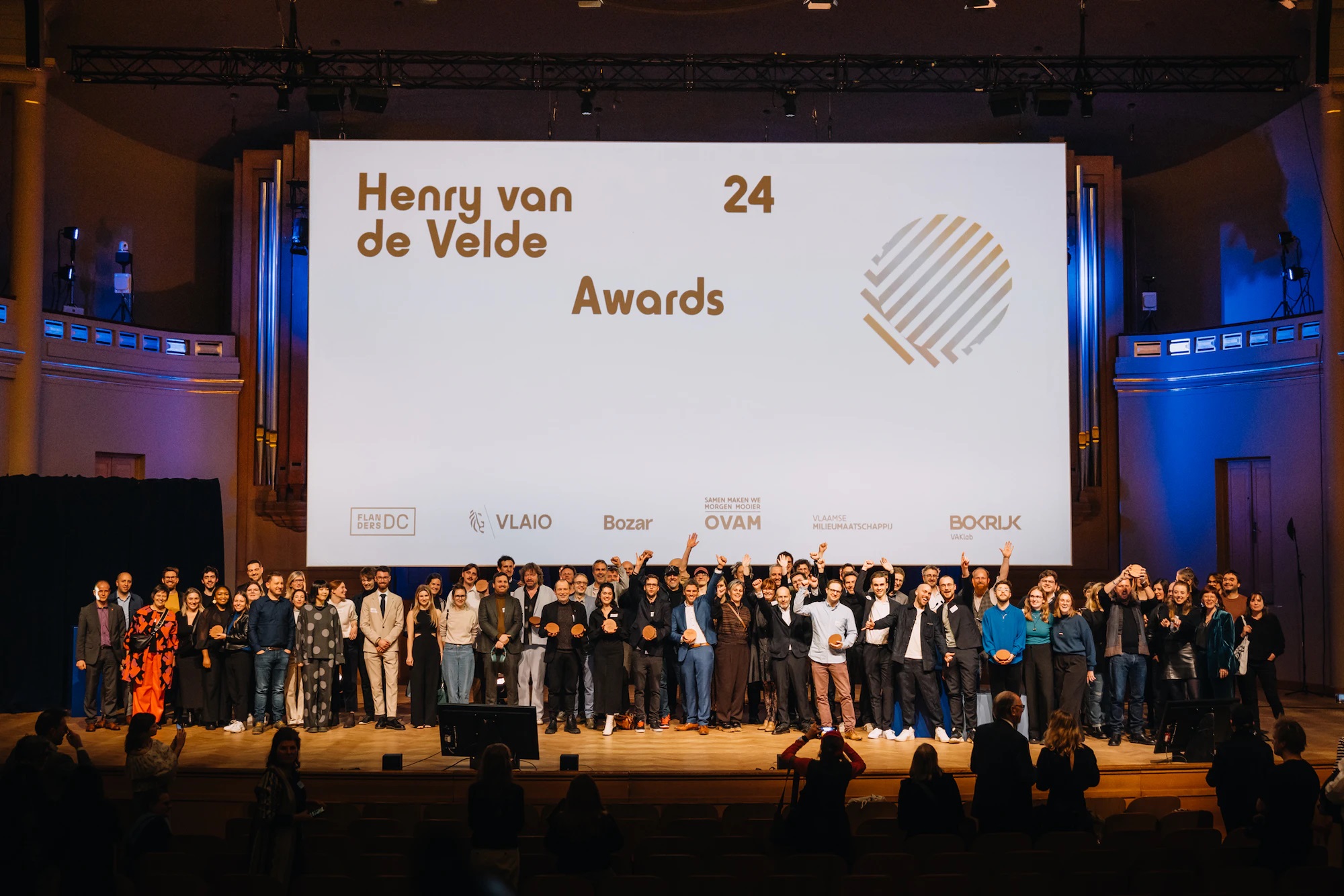 Ondernemers 3 - nieuws over Henry van de Velde Awards, TE Connectivity