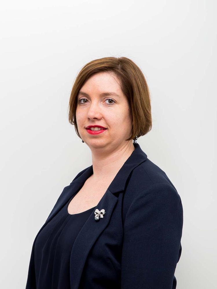 Debbie Mucke (Facil)