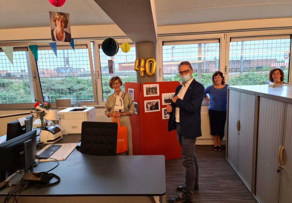 karinveertigjaarkamer