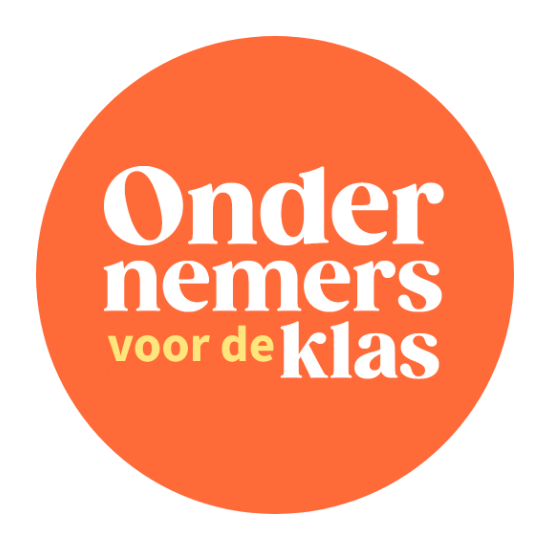 Ben jij ondernemer en wil je jongeren inspireren? Grijp dan nu je kans en meld je aan als gastspreker voor Ondernemers voor de Klas. Samen met Jong Voka en Vlajo bied je Vlaamse jongeren in het secundair en hoger onderwijs een unieke inkijk in jouw vakgebied. In een gastles van 2 uur deel je jouw ervaring, successen en uitdagingen als ondernemer.