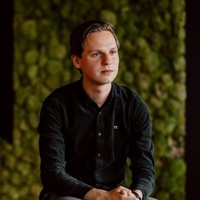 Nick Adriaensens, Alan