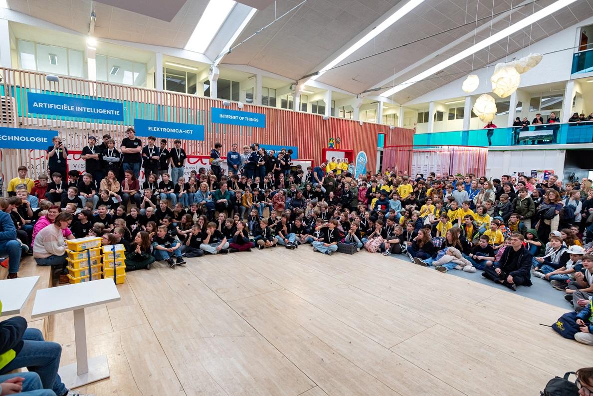 Gezocht: Bedrijven die schouders willen zetten onder FIRST® LEGO® League Challenge