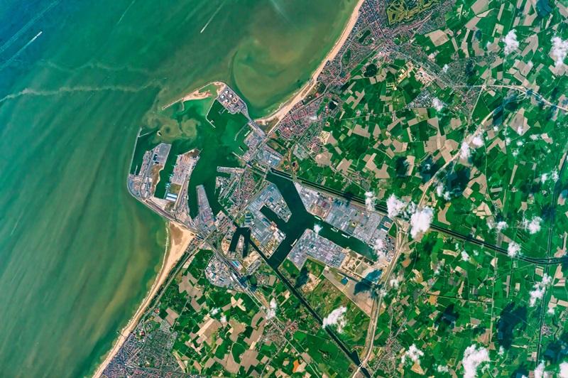 “Hoe opener de wereldhandel, hoe beter voor de haven”
