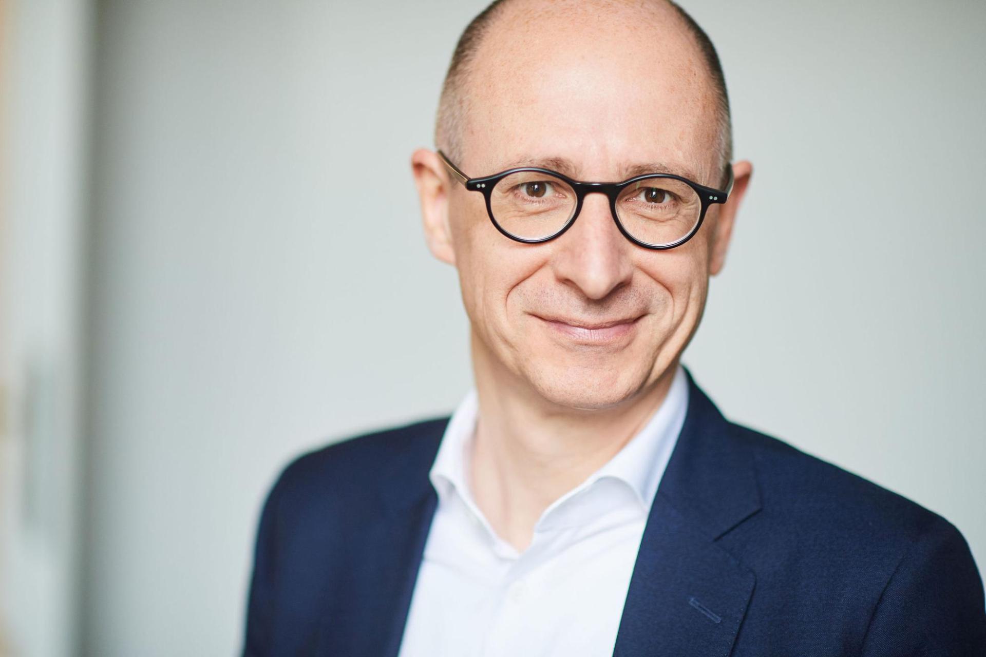 Public affairs-expert Karel Joos komt spreken bij Voka: “Een krachtig verhaal is de sleutel tot succes”