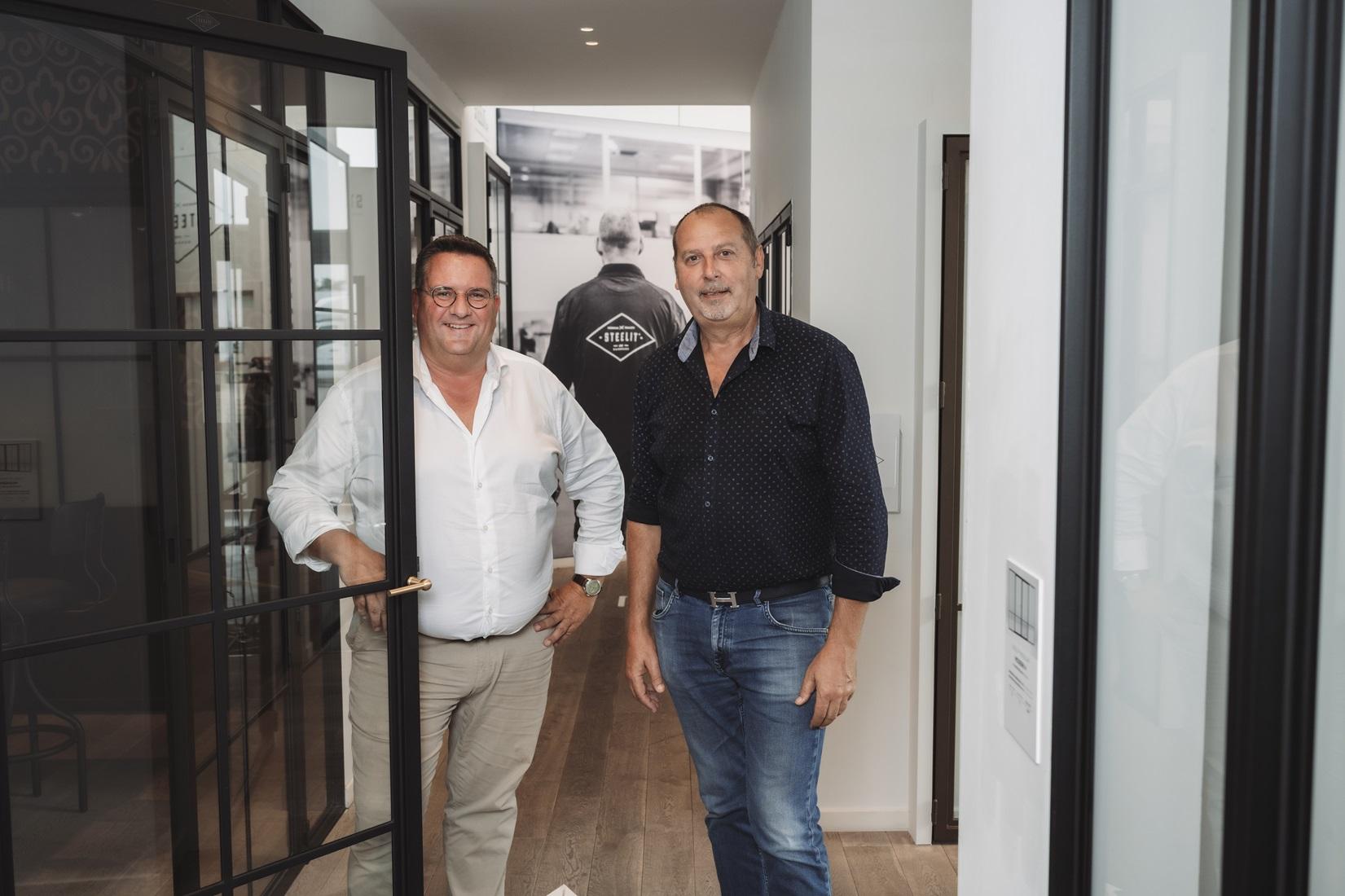 Steelit pakt uit met stalen binnendeur voor de projectmarkt Frank Vandermarliere Francis Bedert