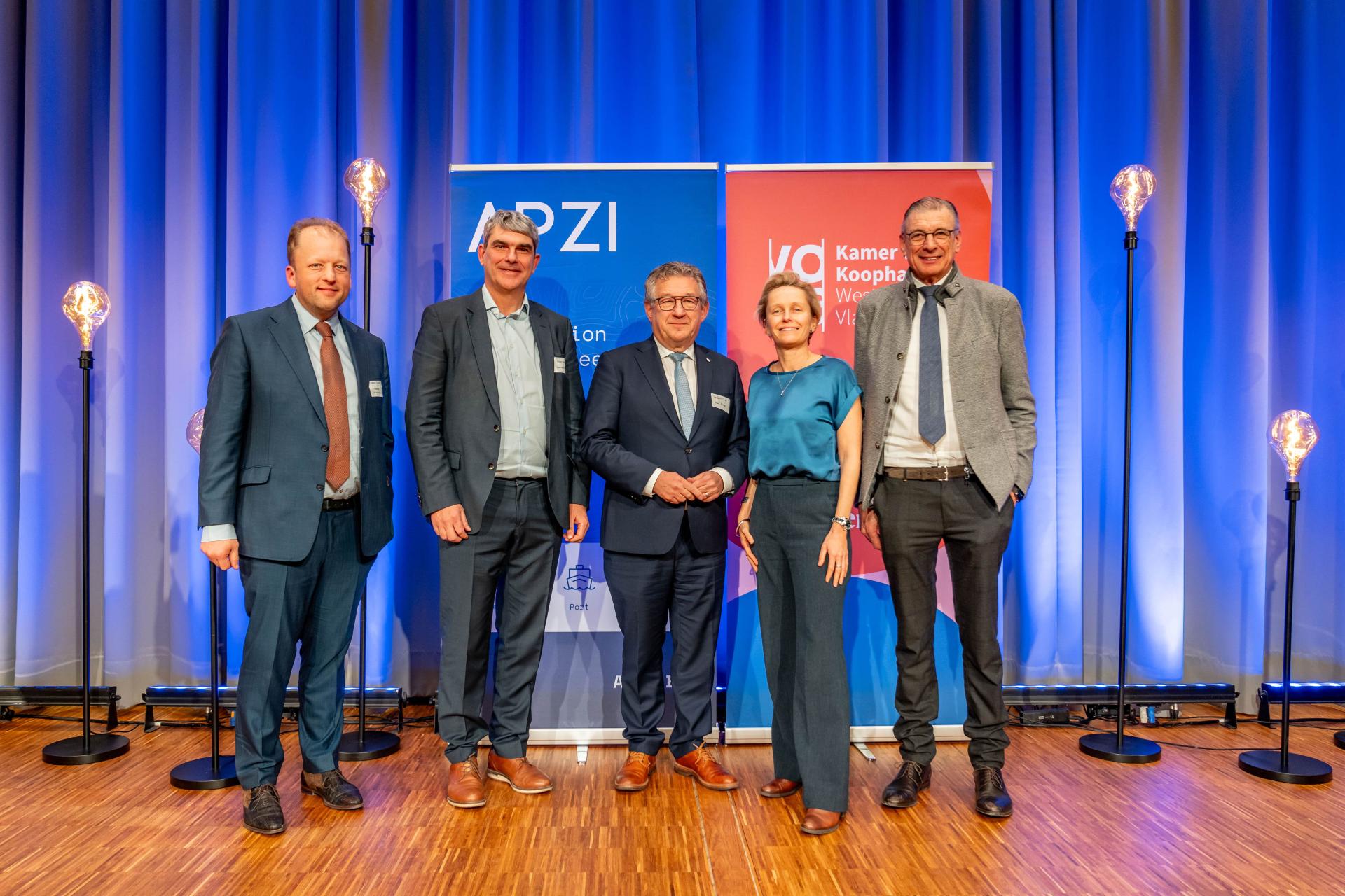 APZI