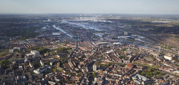 Gent is internationaal knooppunt voor binnenvaart