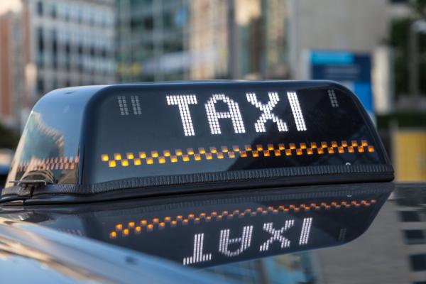Taxi