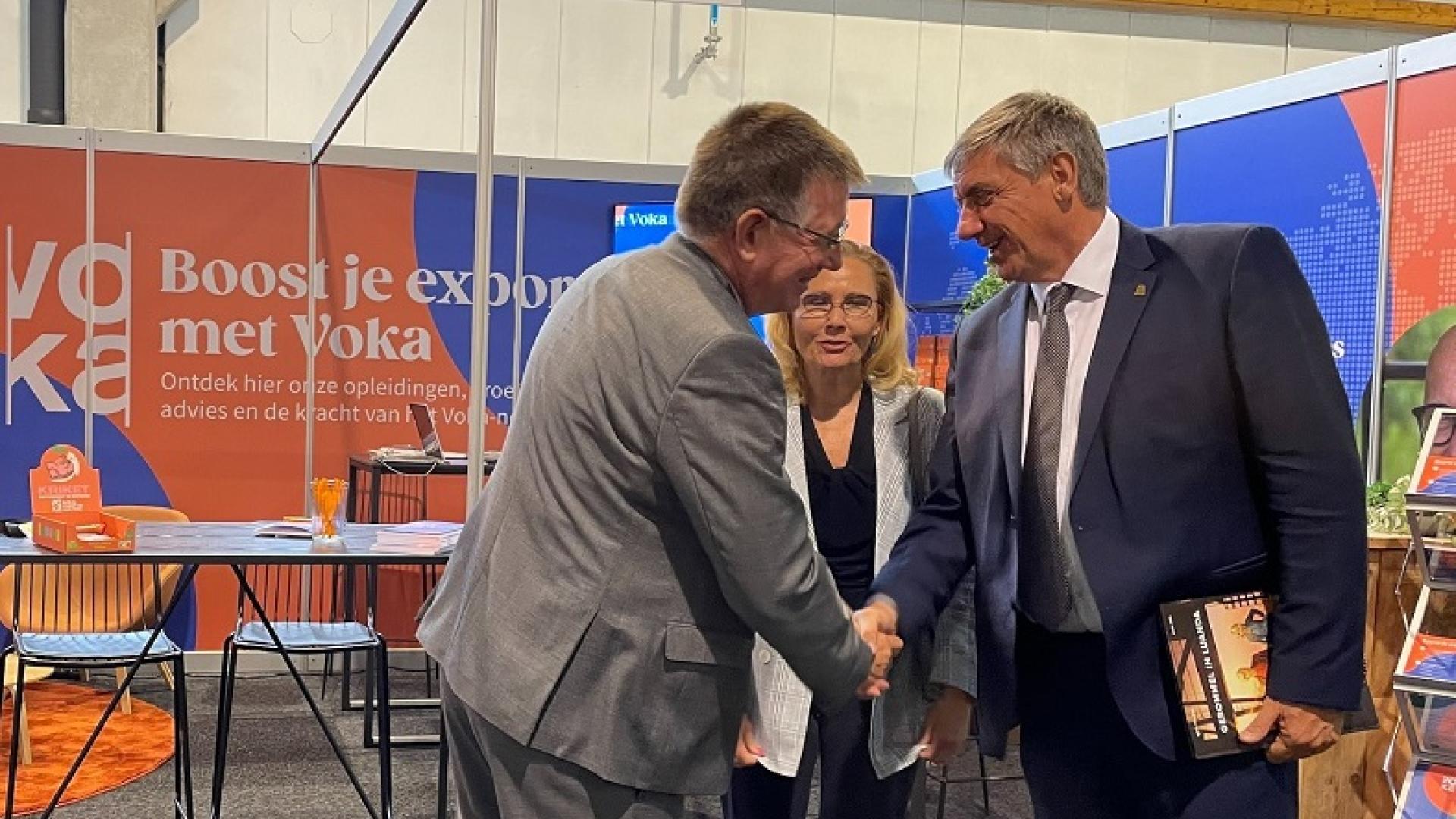 Hans Maertens en Jan Jambon op de exportbeurs