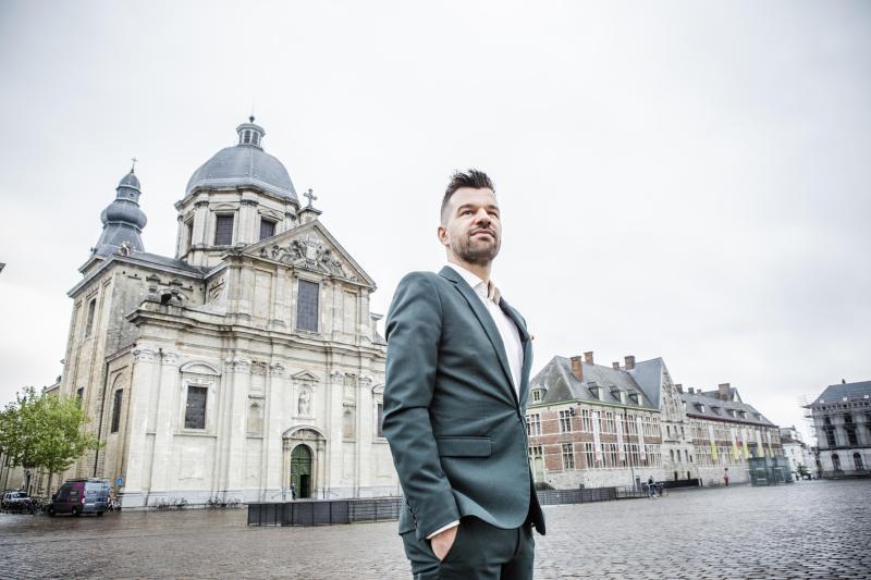 Meer loon naar werken a.u.b.