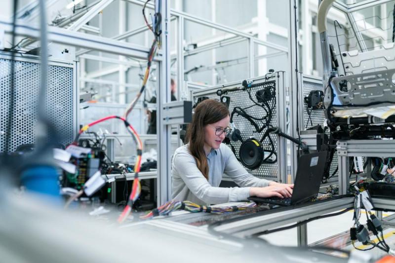 connected-manufacturing
