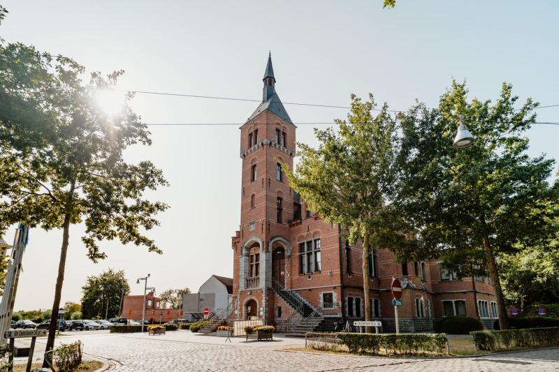 Gemeentehuis Lovendegem @Fien De Vos