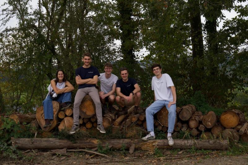 We are: "Groeien mag, maar niet ten koste van wie we zijn"