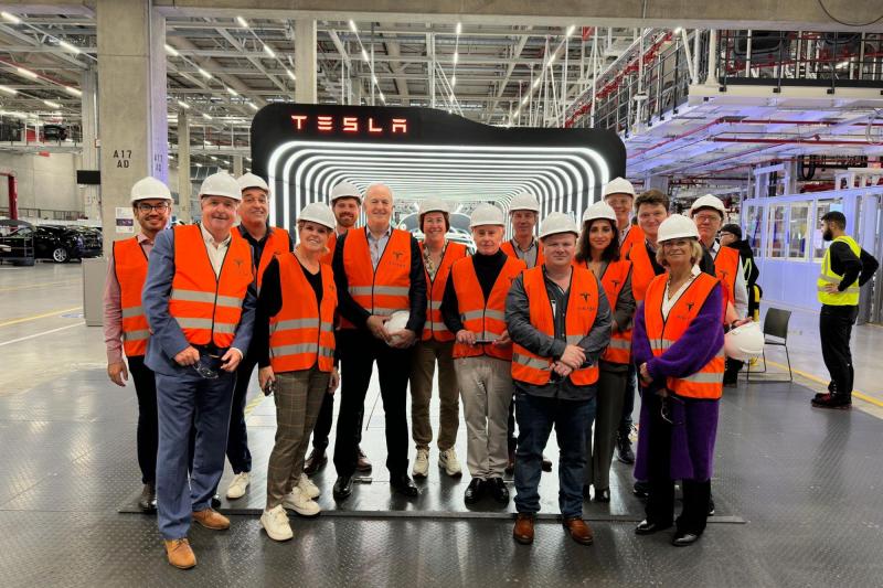 Exclusief bezoek aan Tesla Gigafactory in Berlijn
