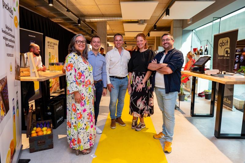 Tweede editie Foodies on Tour Tina Fabry, Niels Desmet, Gilles Rooze, Nicoline Buyck en Stijn Verbrugghe