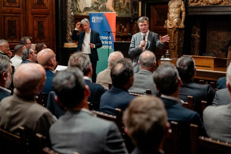 Ontmoeting met voormalig premier Balkenende in Antwerps stadhuis