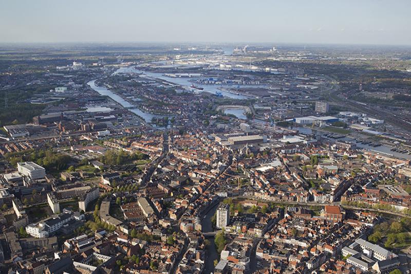 Gent is internationaal knooppunt voor binnenvaart
