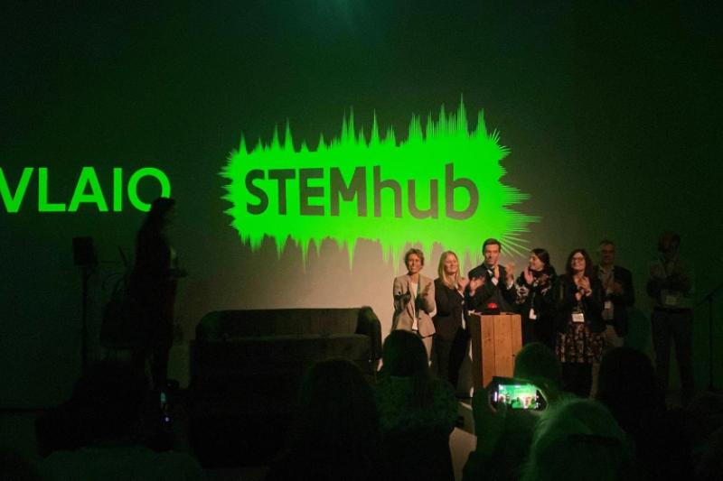STEMhub