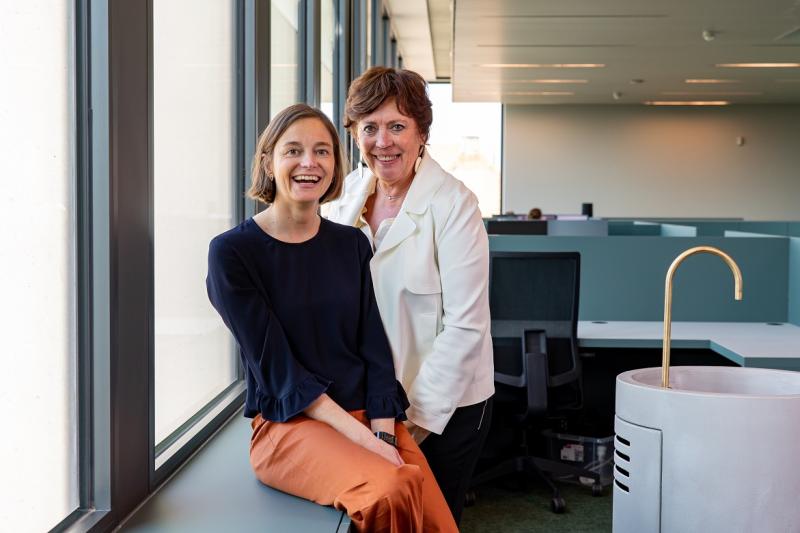 Axxi klaar om verder te groeien in nieuwbouw Charlotte Vanlerberghe en Mieke Vanneste.