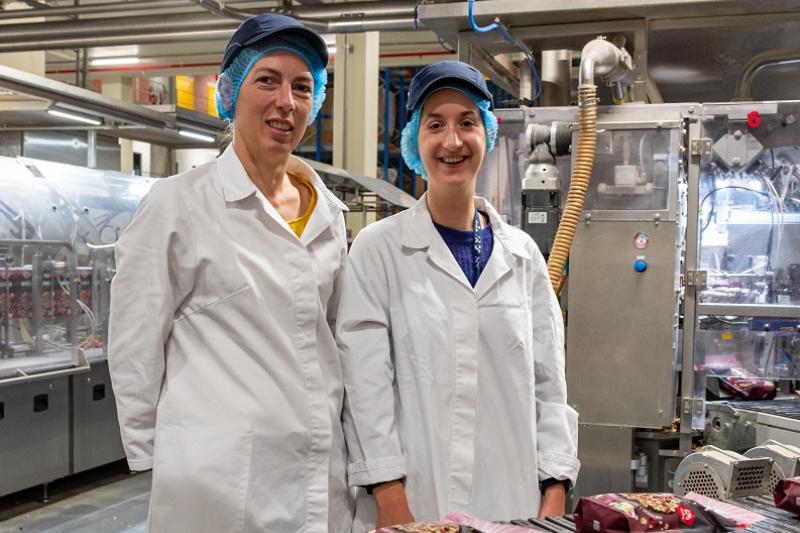 Mulder Natural Foods zet in op duurzame verpakkingen Sigrid Sampers en Lize Carton