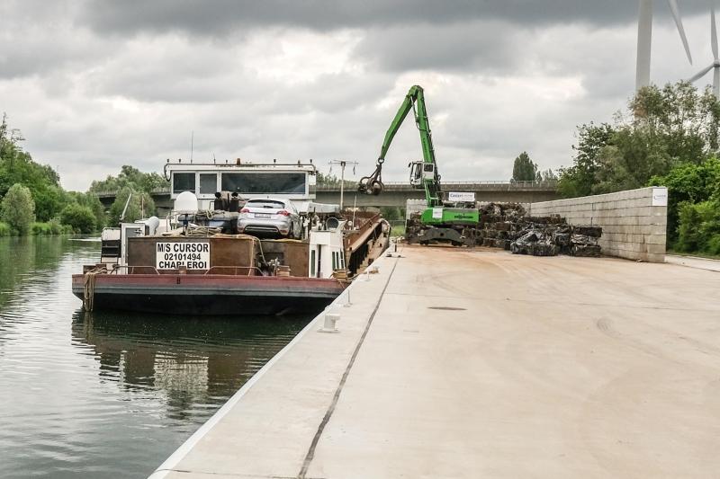 Nieuwe laad- en loskade bij Devagro