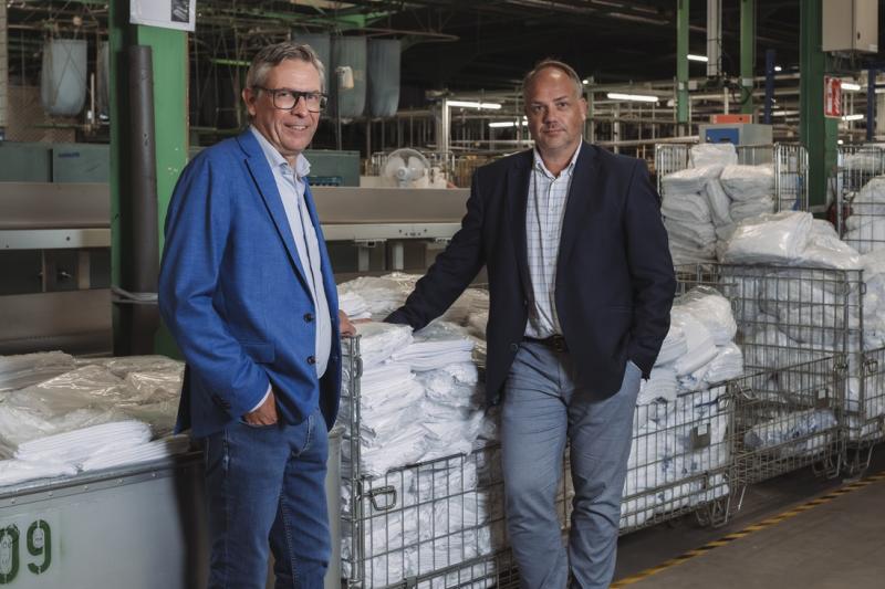 CleanLease: Herbruikbare kledij voor het operatiekwartier Jo Debruyne en Diego Everaerd