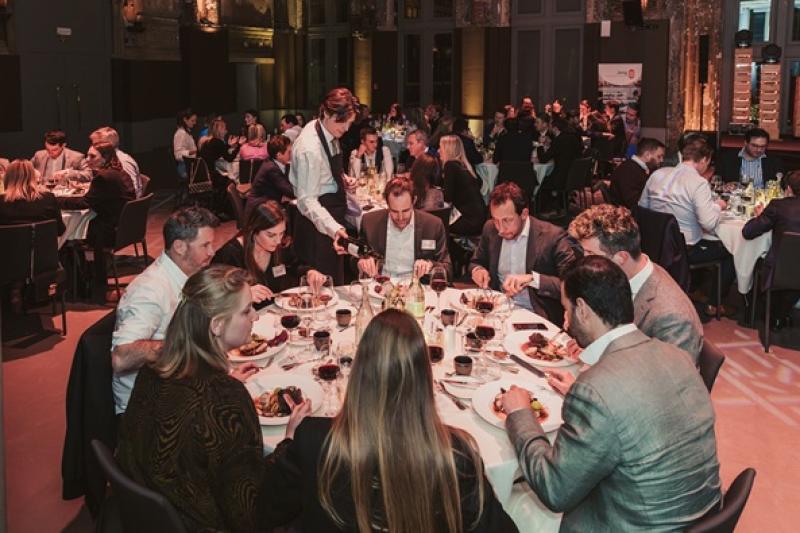 Vier beloftevolle ondernemers onder 40 steken hand uit naar award Jonge Ondernemer 2025