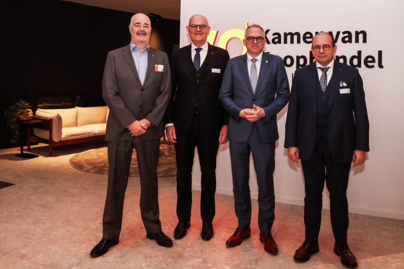 Vlaams minister-president Matthias Diependaele ontmoet Limburgse ondernemers